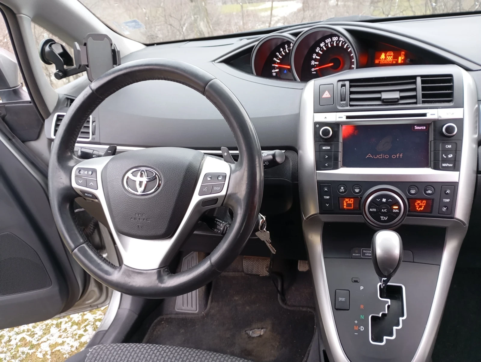 Toyota Verso | Mobile.bg � ����������� 14