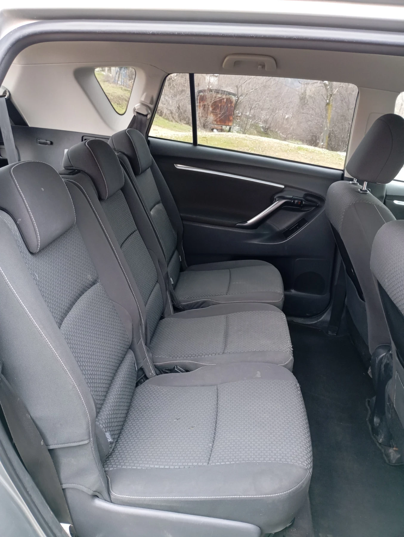 Toyota Verso | Mobile.bg � ����������� 10
