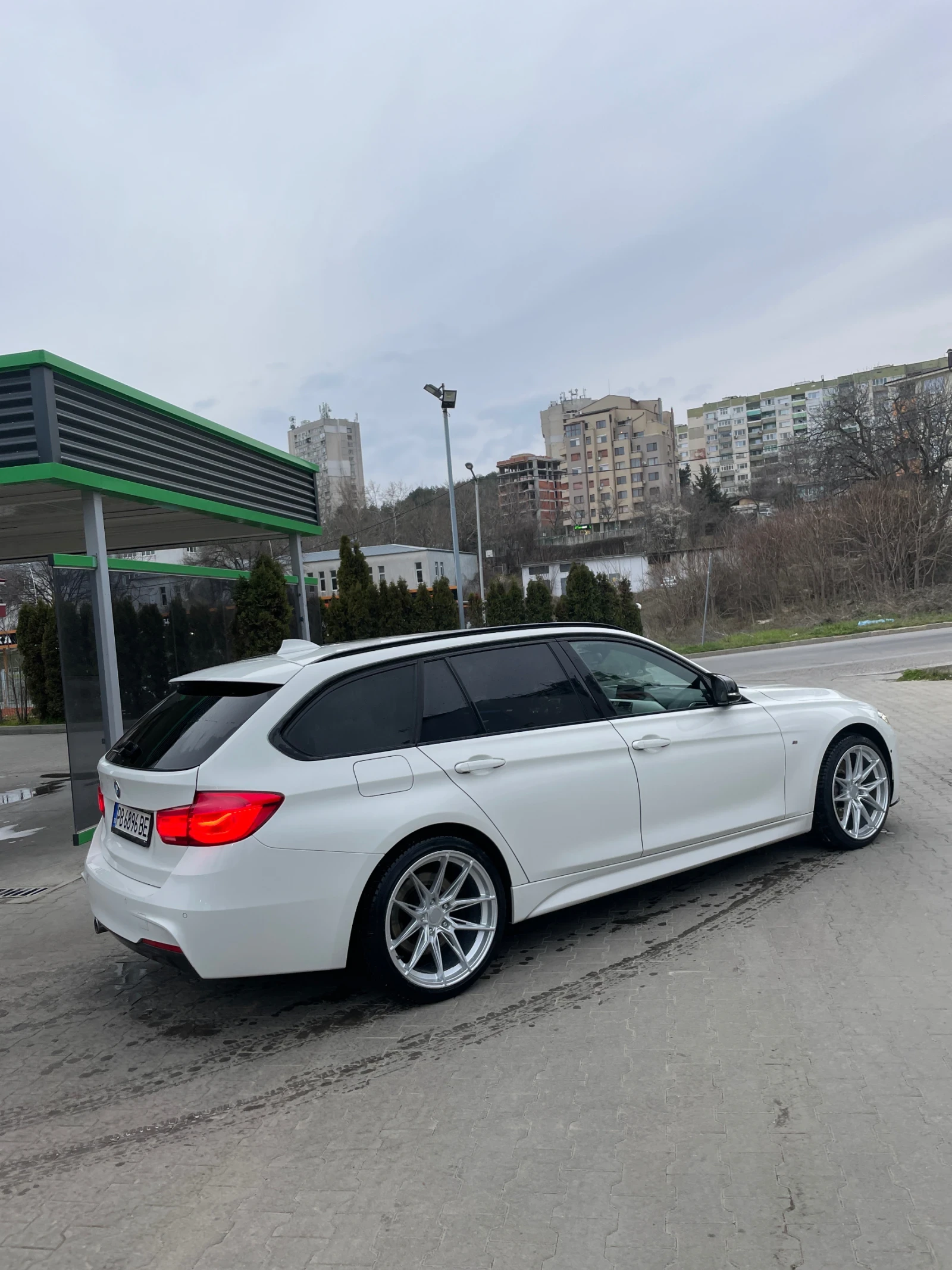 BMW 335, снимка 5 - Автомобили и джипове - 54319490