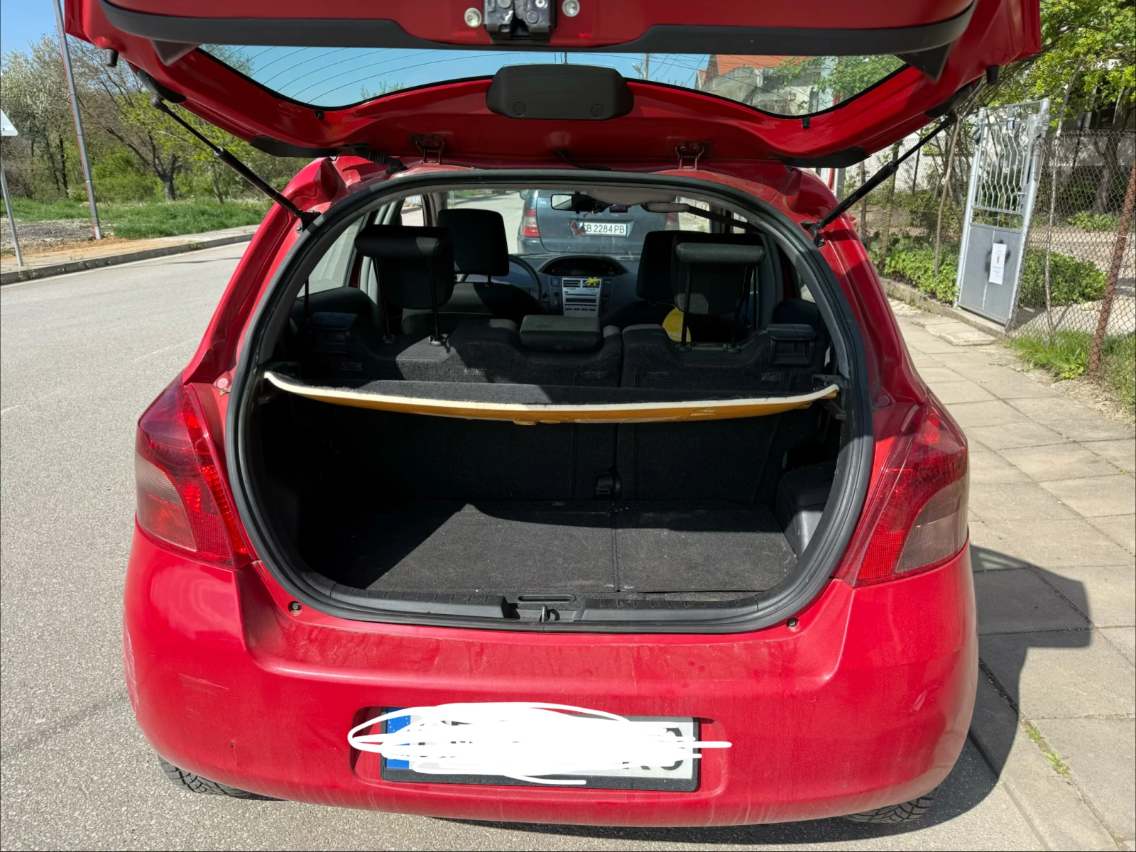 Toyota Yaris, снимка 10 - Автомобили и джипове - 54543810