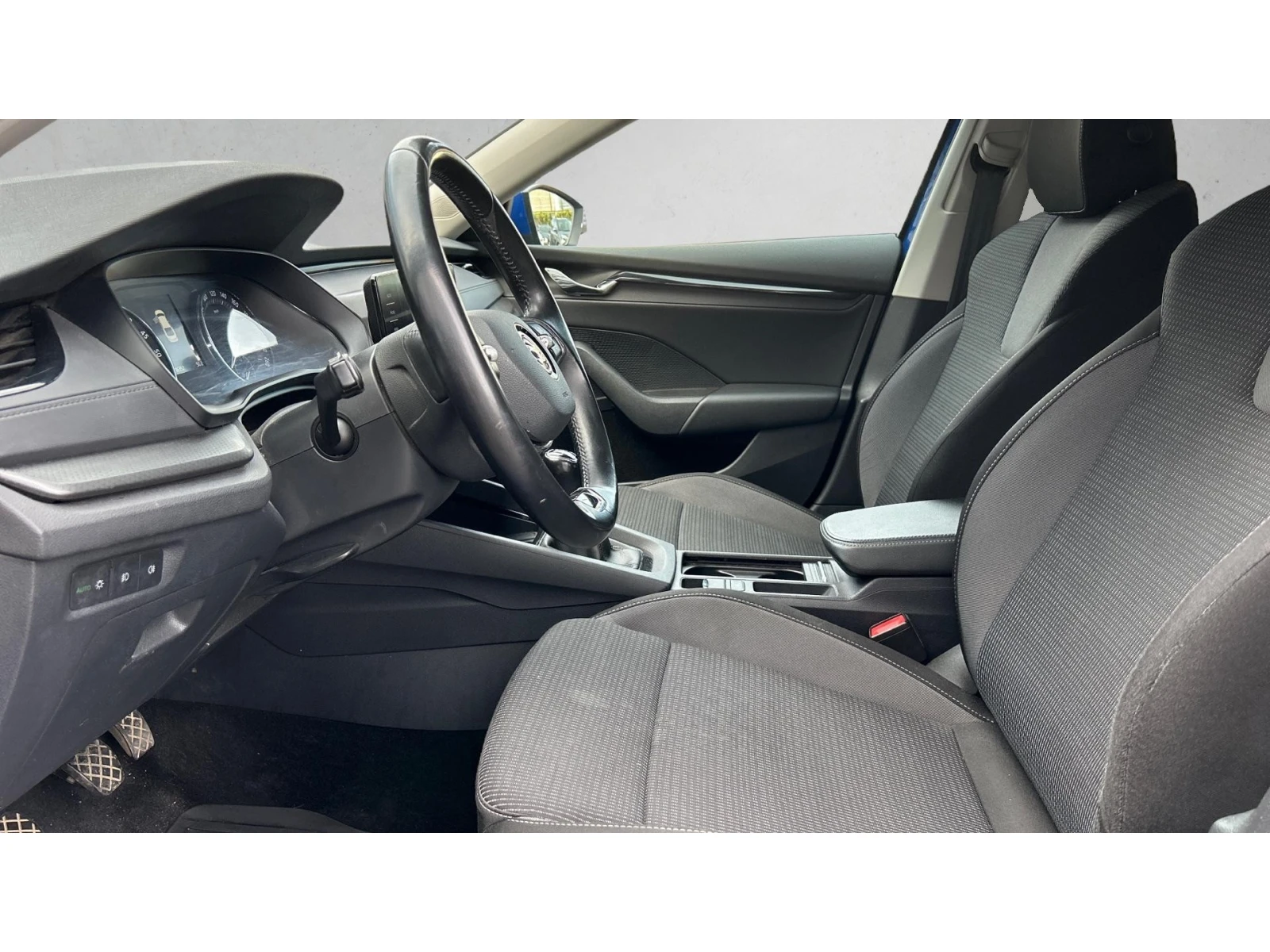 Skoda Octavia 2.0 TDi, Месечна вноска от 200  , снимка 12 - Автомобили и джипове - 54788412