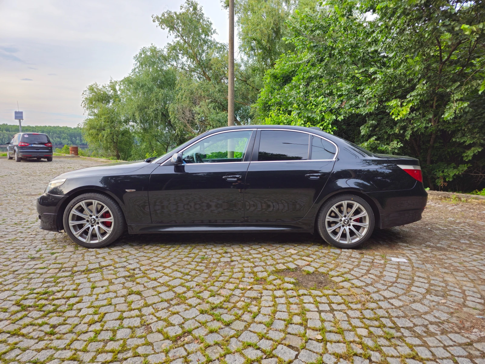 BMW 530, снимка 8 - Автомобили и джипове - 54885622