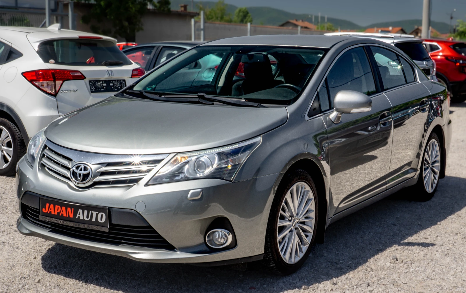 Toyota Avensis 1.8 бензин! ТОП! С ГАРАНЦИЯ! ALCANTARA