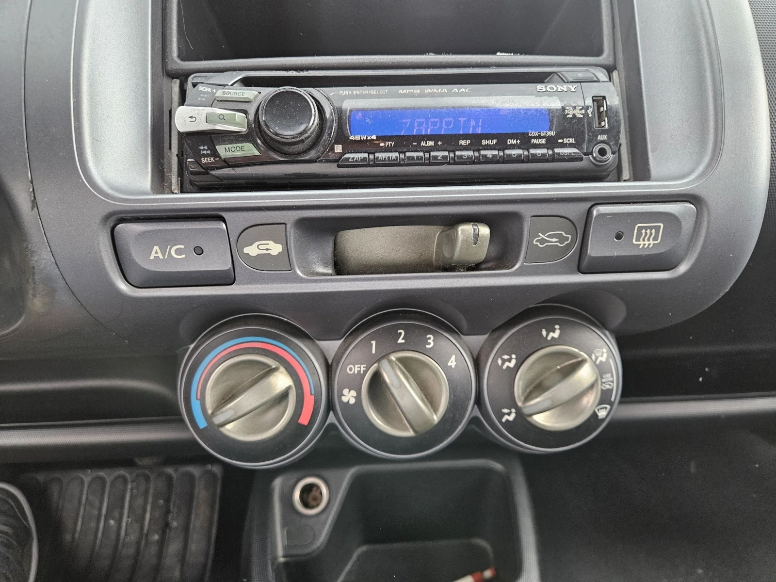 Honda Jazz, снимка 11 - Автомобили и джипове - 55179754