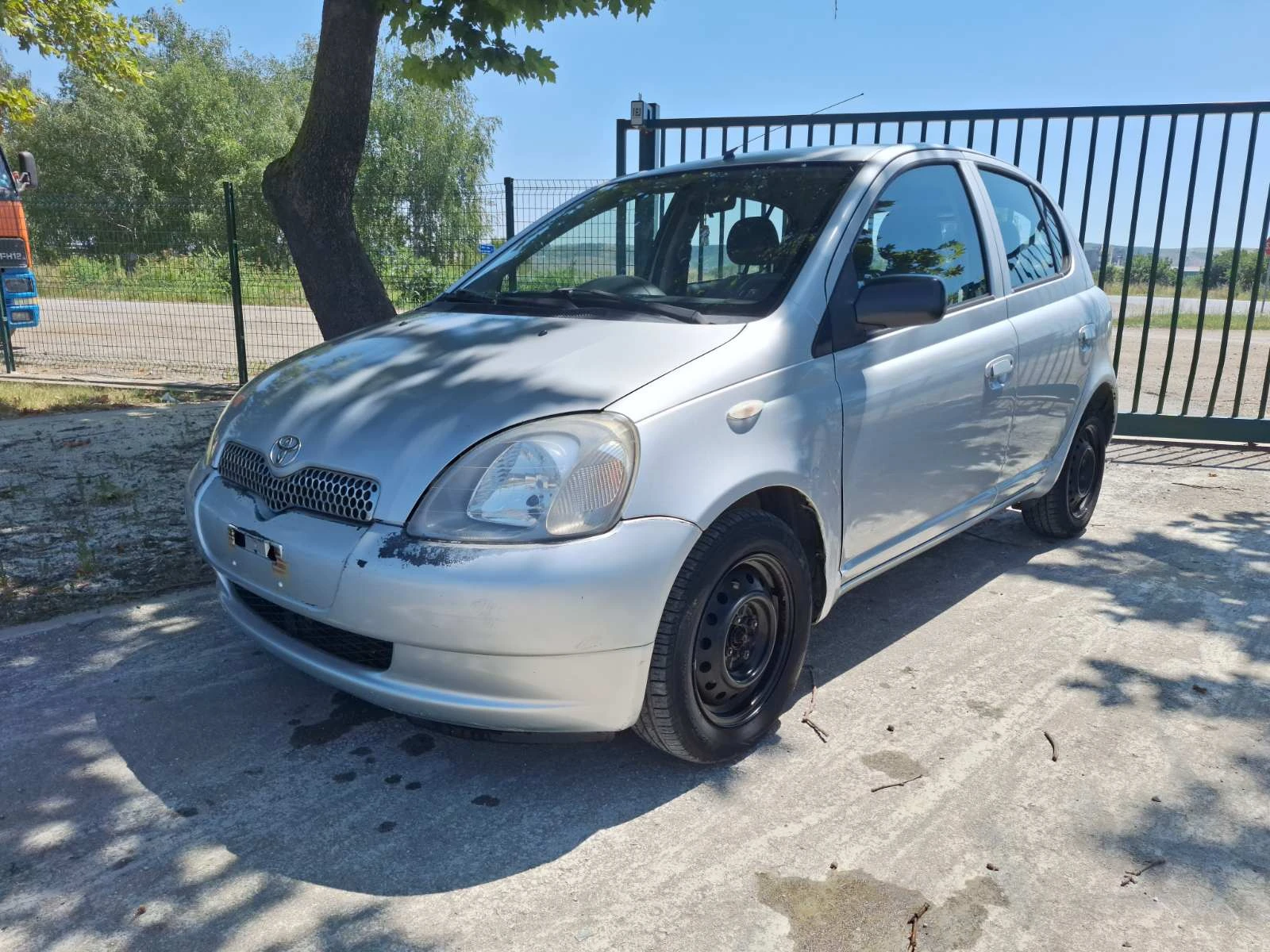 Toyota Yaris 1, 3 VVT-i АВТОМАТИК