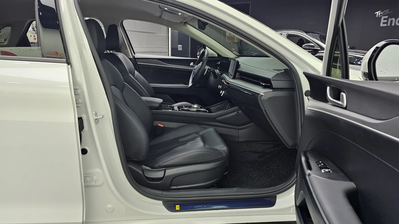 Kia K5 2.0 LPI Prestige autogeorge.com, снимка 10 - Автомобили и джипове - 55704370