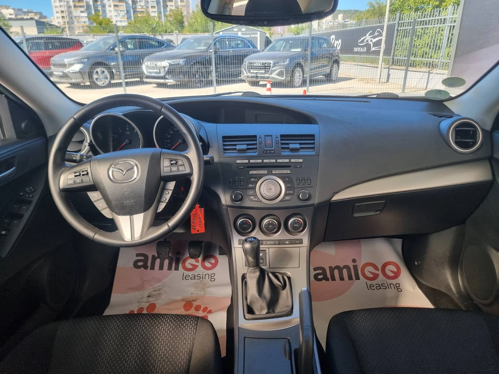 Mazda 3 1.6i / ПЕРФЕКТЕН, снимка 10 - Автомобили и джипове - 55885000