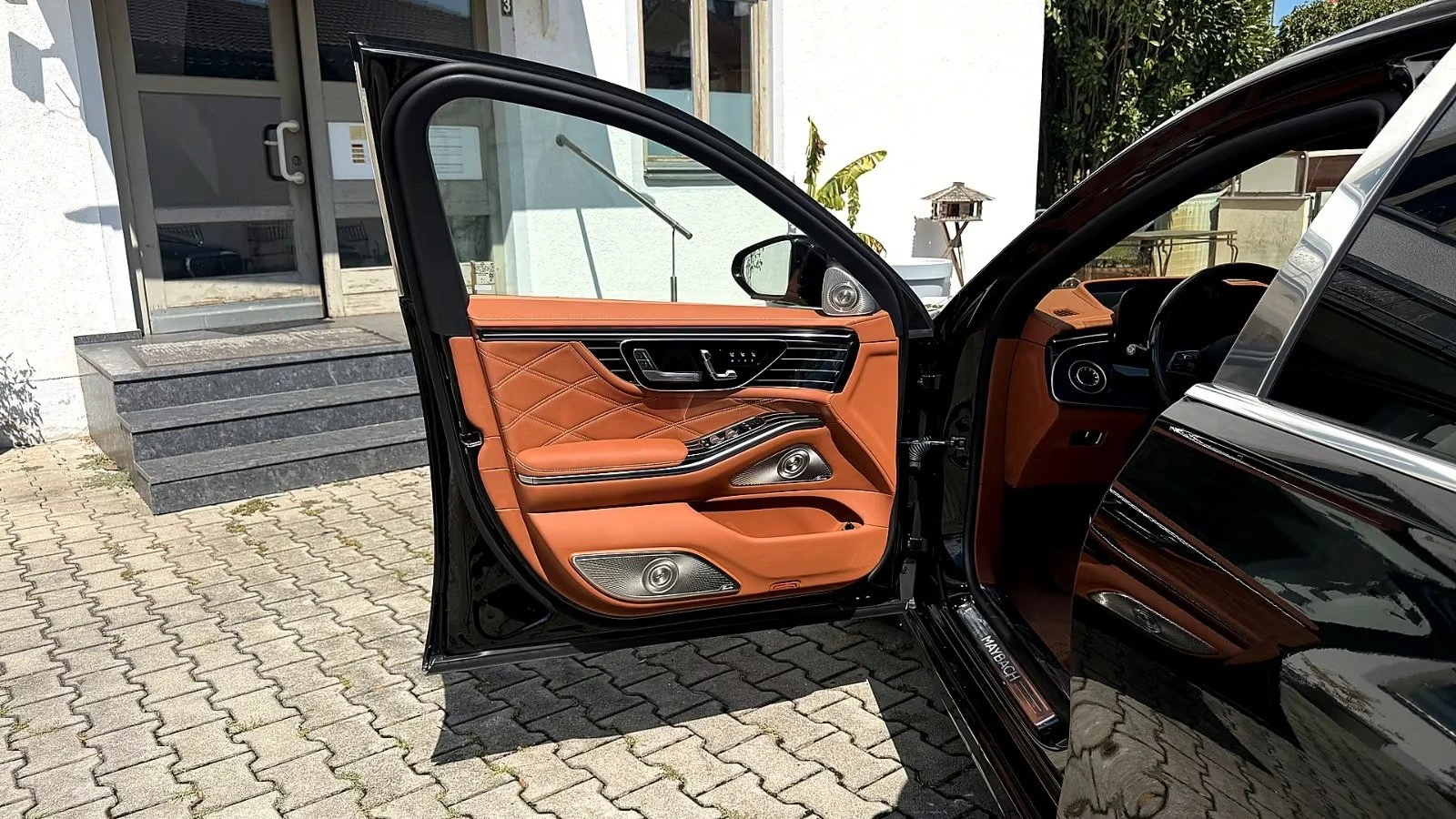 Mercedes-Benz S 680 MAYBACH / MANUFAKTUR / FIRST-CLASS / EXECUTIVE /, снимка 6 - Автомобили и джипове - 55922611