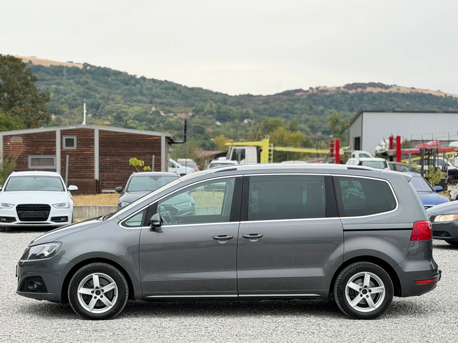 Seat Alhambra 2.0TDI * Нов внос* * Камера* , снимка 4 - Автомобили и джипове - 56261189