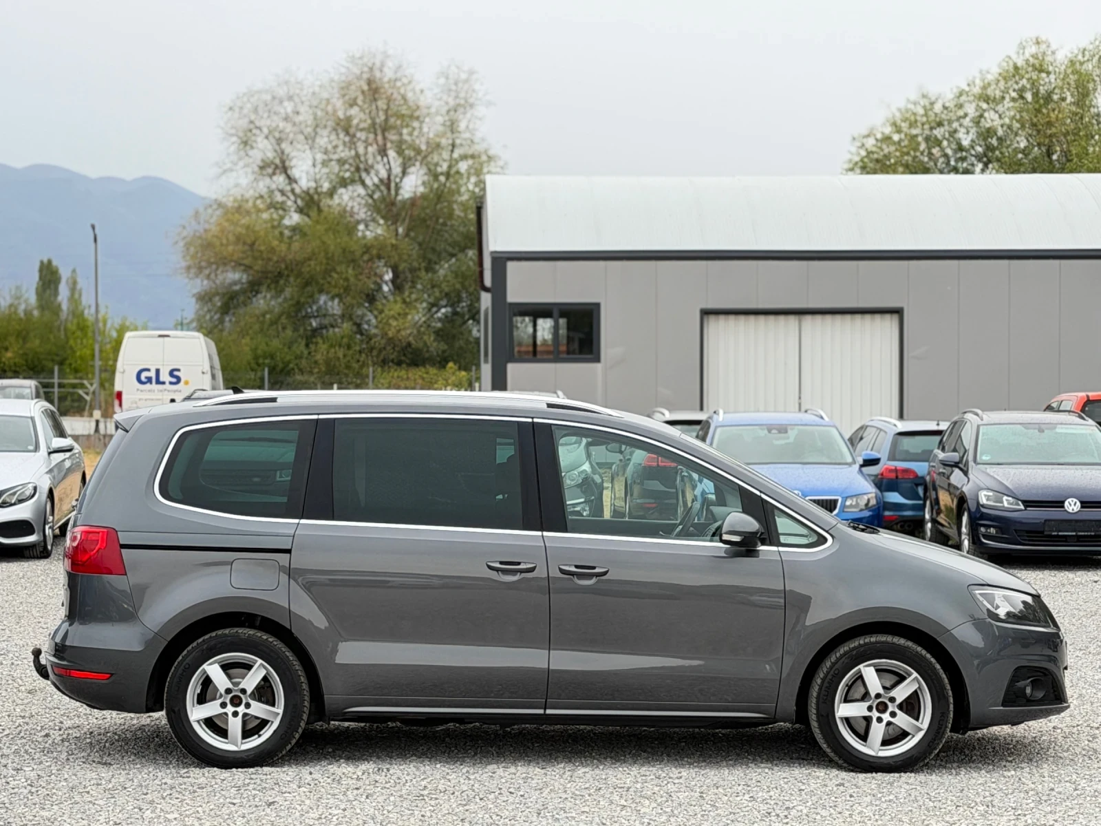 Seat Alhambra 2.0TDI * Нов внос* * Камера* , снимка 5 - Автомобили и джипове - 56261189