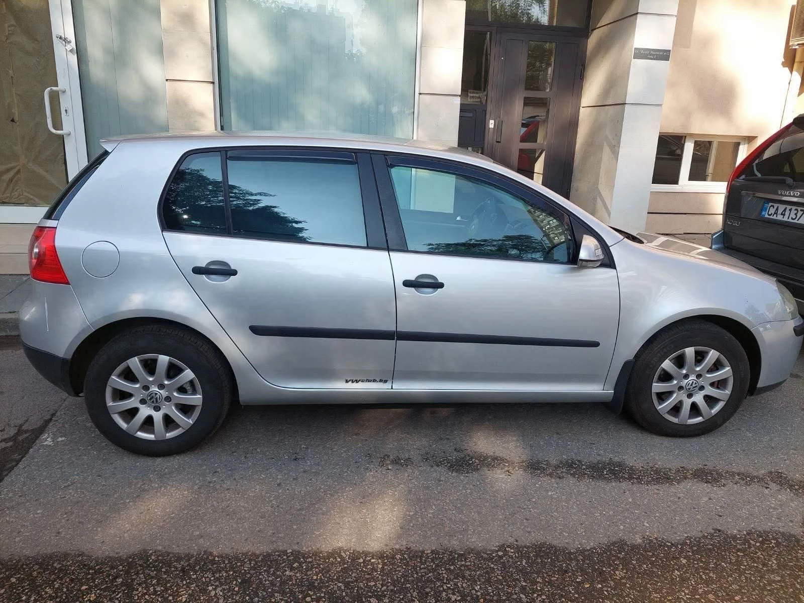 VW Golf 5, снимка 3 - Автомобили и джипове - 56748252