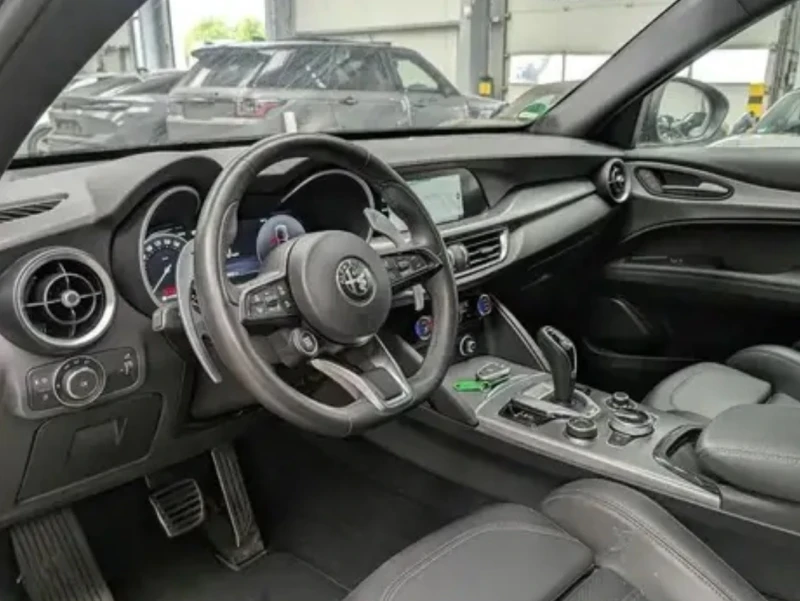 Alfa Romeo Stelvio 2.2 diesel -3 броя на части, снимка 4 - Автомобили и джипове - 36052514