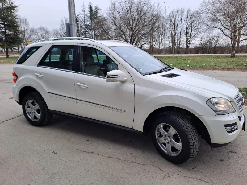 Mercedes-Benz ML 350, снимка 3 - Автомобили и джипове - 49144866