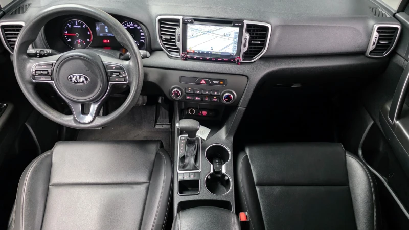 Kia Sportage 2.0 2WD TRENDY autogeorge.com, снимка 6 - Автомобили и джипове - 51903265