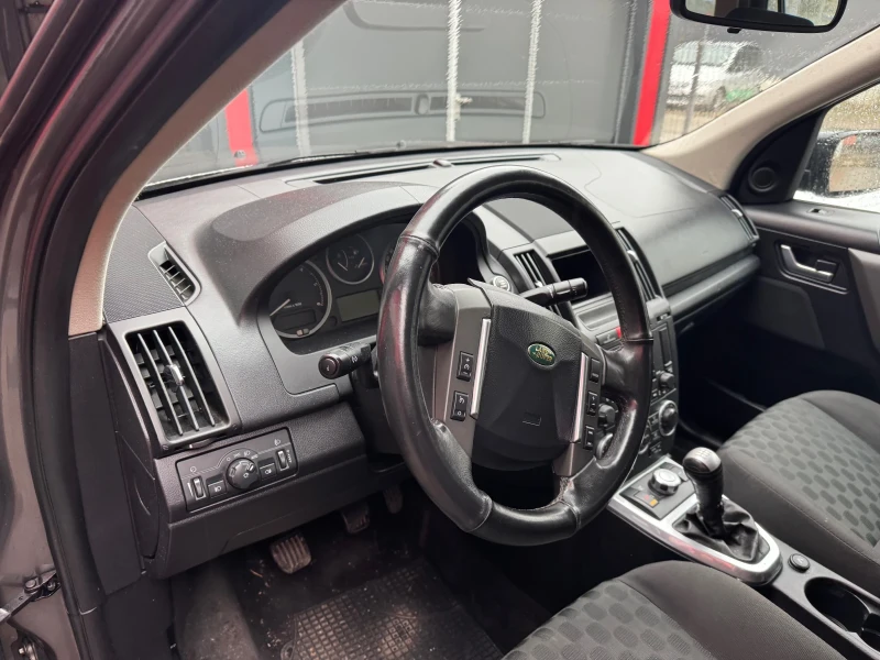 Land Rover Freelander, снимка 7 - Автомобили и джипове - 52893630