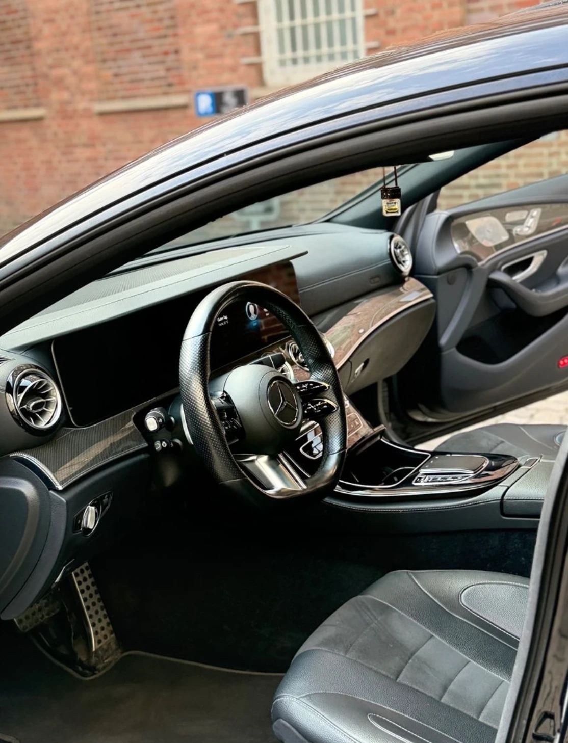 Mercedes-Benz CLS 400 Cls 400Amg , снимка 4 - Автомобили и джипове - 36052514