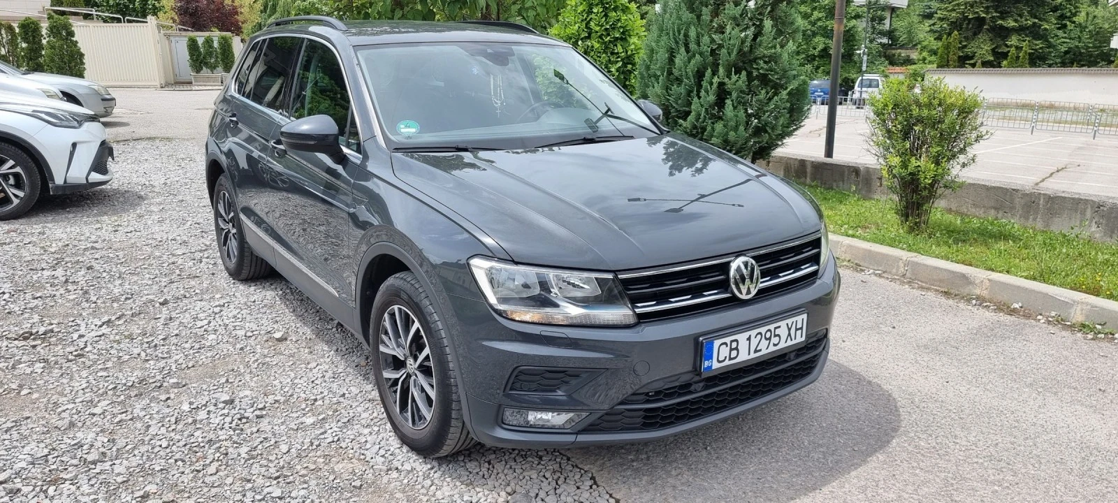 VW Tiguan 2.0TDI 4motion - изображение 2