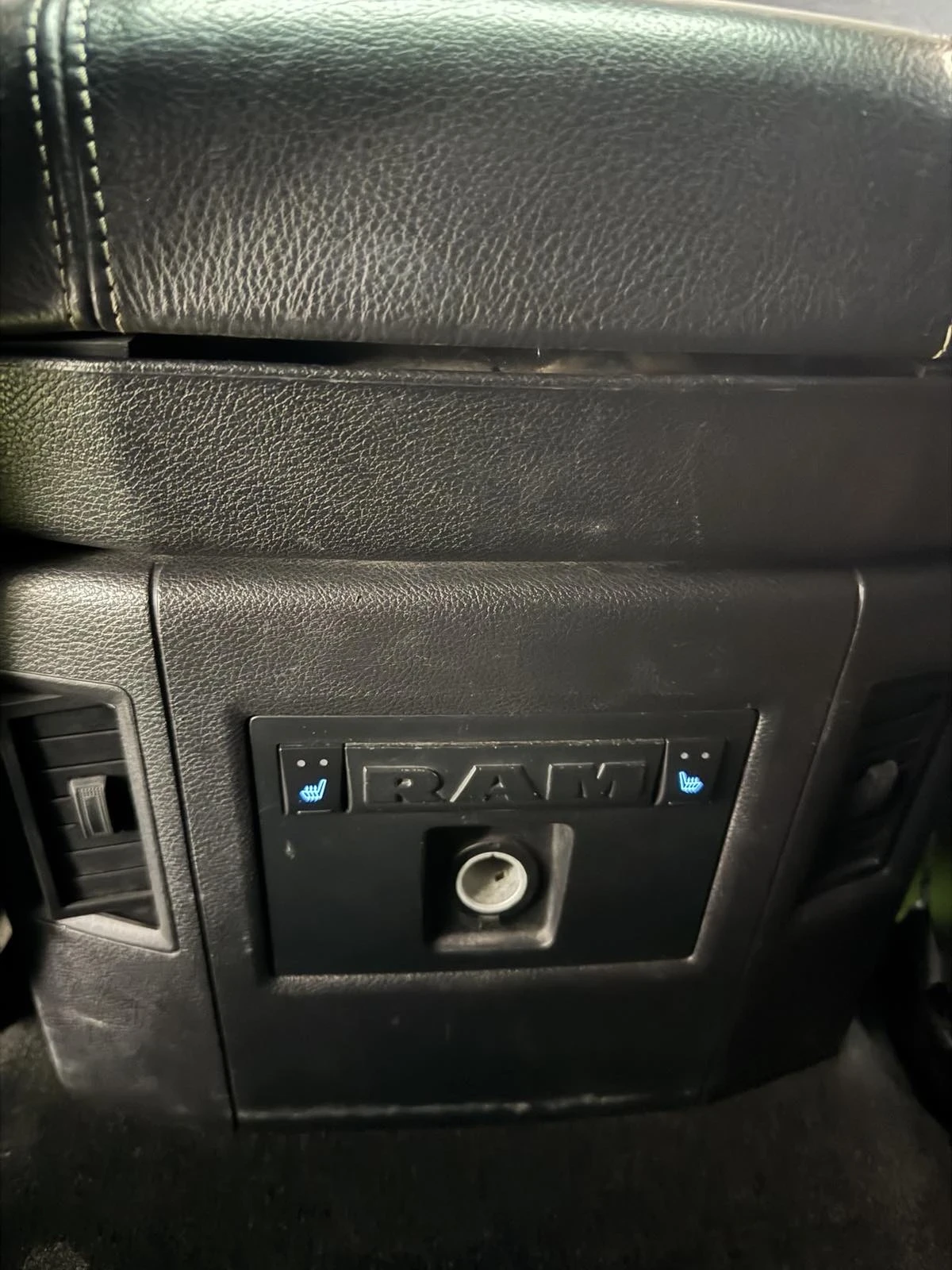 Dodge RAM 1500 5.7 * Шибедах *  - изображение 5