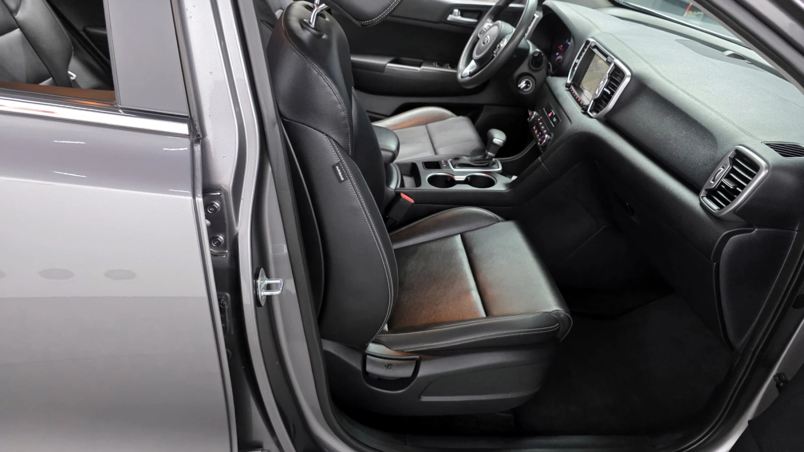 Kia Sportage 2.0 2WD TRENDY | Mobile.bg   11