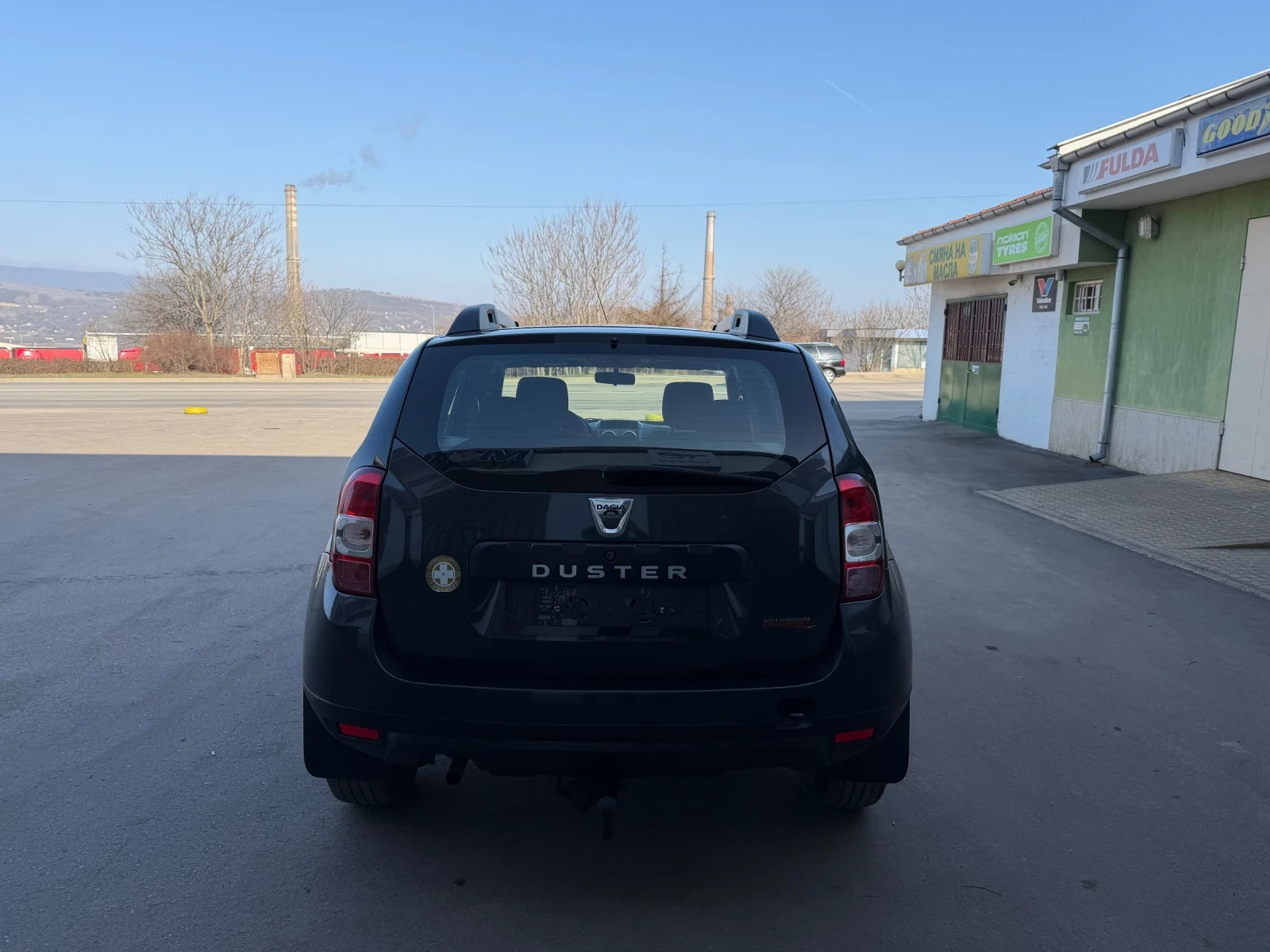 Dacia Duster Facelift* 1.6i* 105кс* 58хил.км* Топ Състояние!, снимка 6 - Автомобили и джипове - 53838053