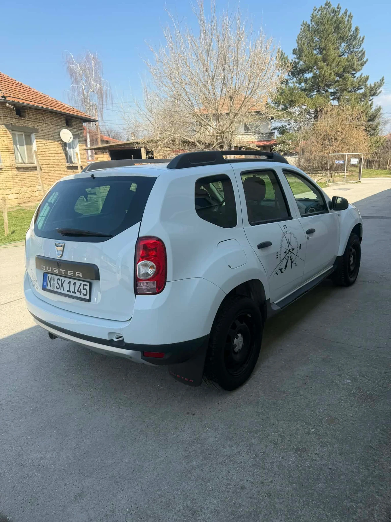 Dacia Duster, снимка 6 - Автомобили и джипове - 54059979