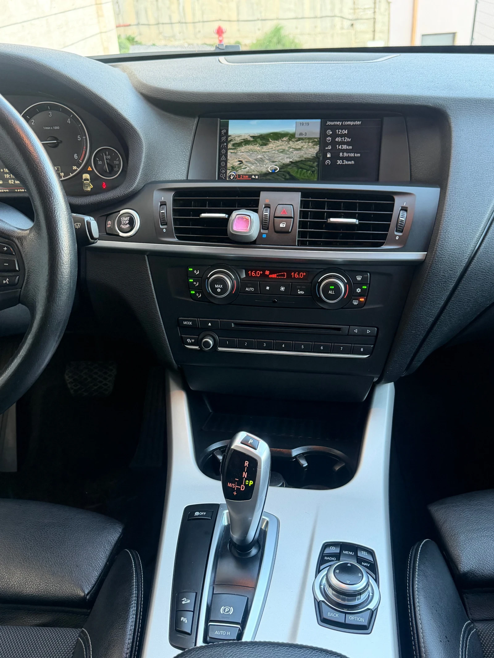 BMW X3 2.0 X-Drive , снимка 11 - Автомобили и джипове - 54243184