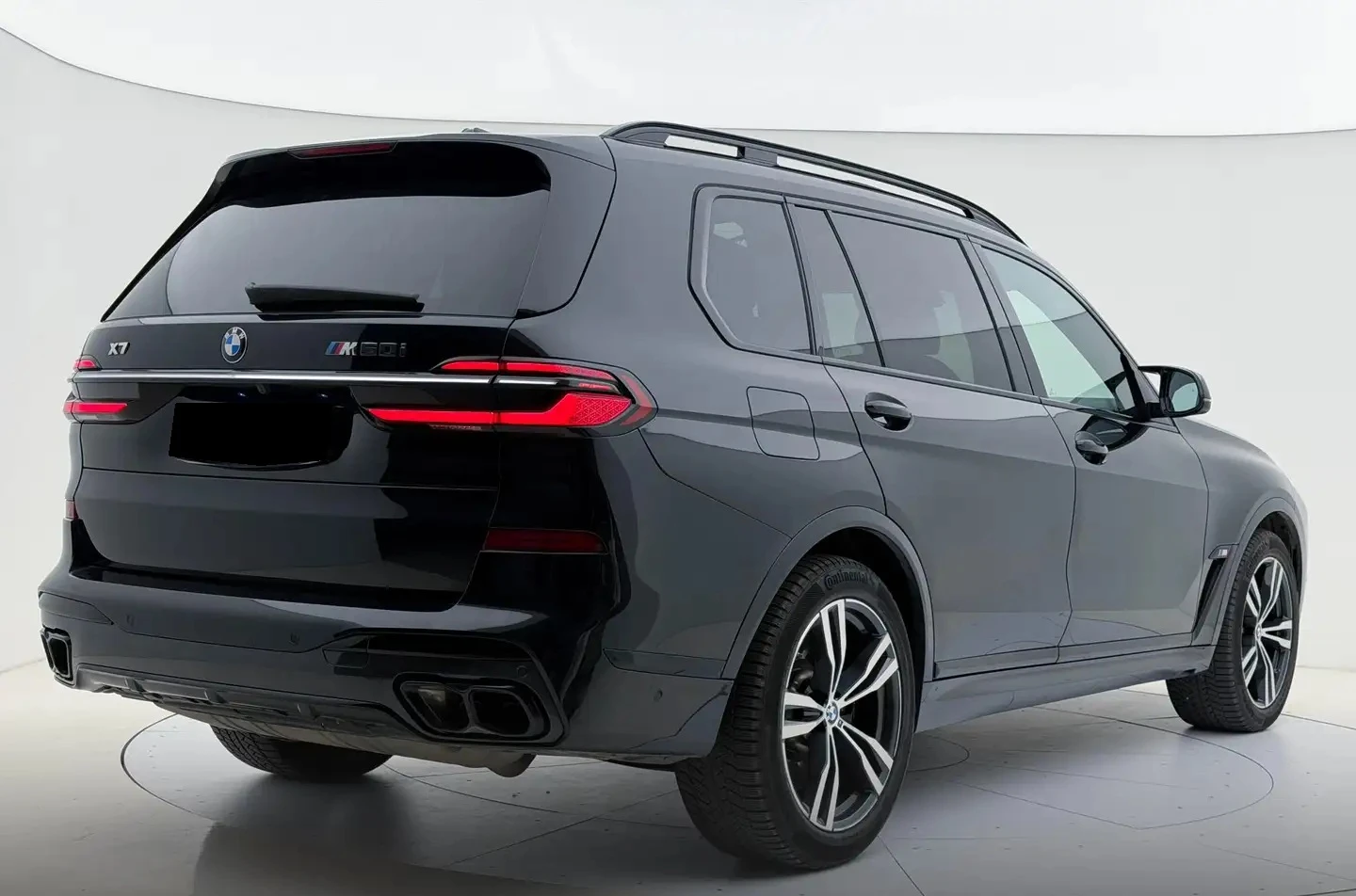 BMW X7 M60i Mild Hybrid xDrive, снимка 3 - Автомобили и джипове - 54985150