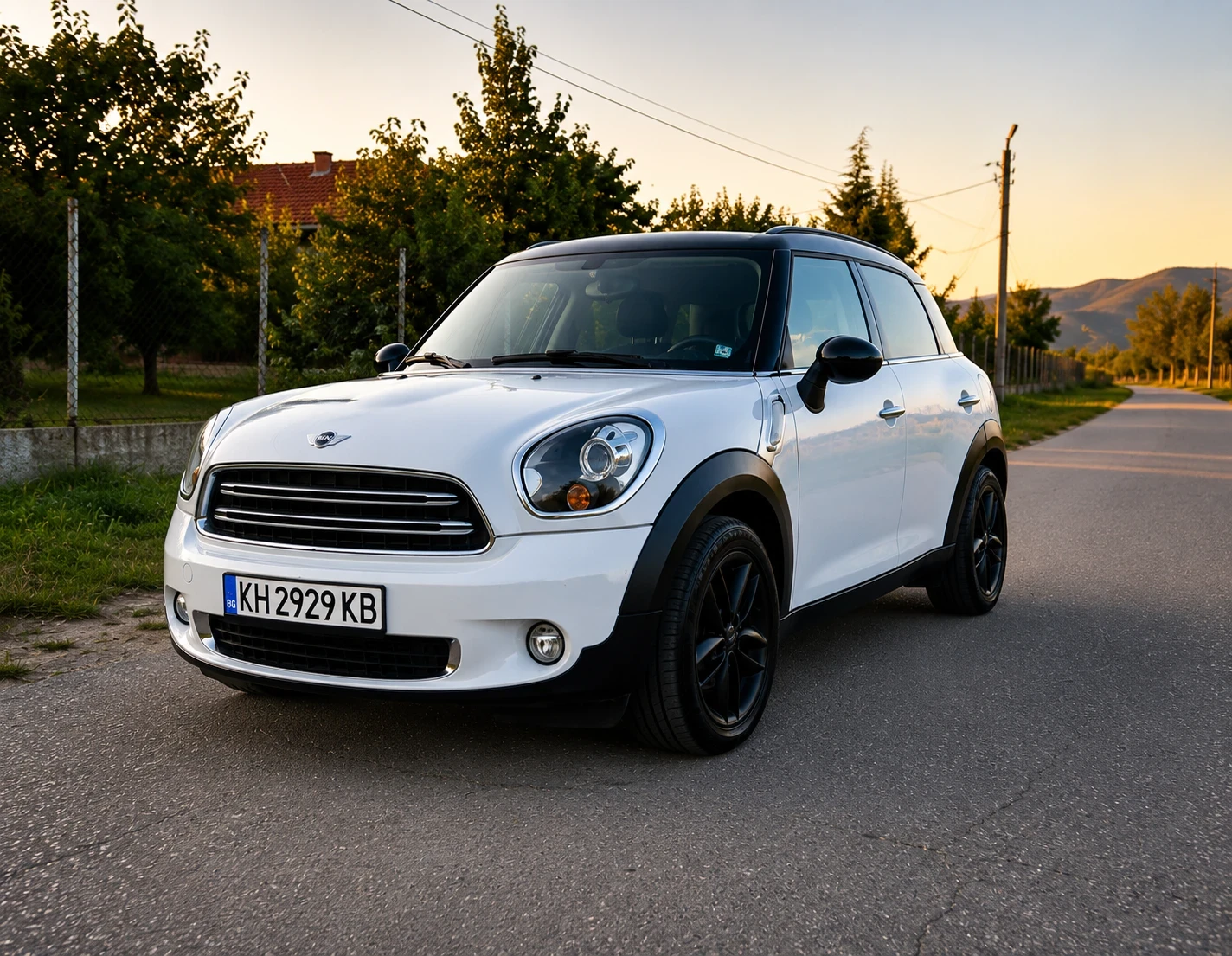 Mini Countryman Mini Countryman Перфектно !, снимка 2 - Автомобили и джипове - 55162751