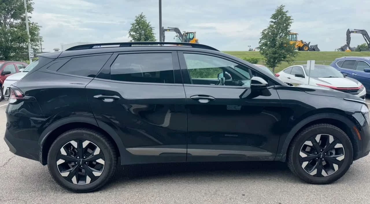 Kia Sportage LX AWD | CARFAX | АВТОКРЕДИТ БЕЗ ПЪРВОНАЧАЛНА, снимка 4 - Автомобили и джипове - 55595281