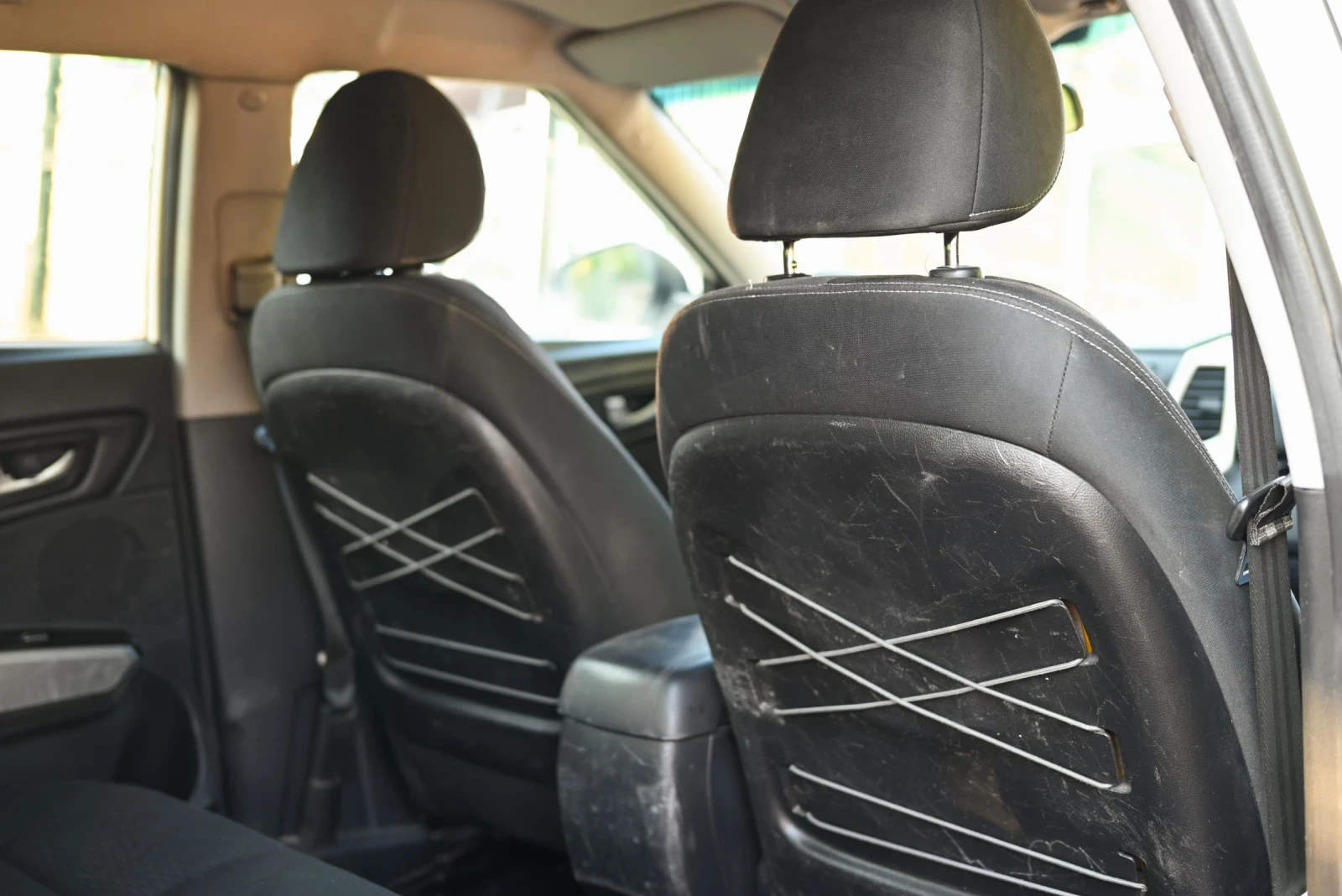 SsangYong Tivoli, снимка 12 - Автомобили и джипове - 55674325