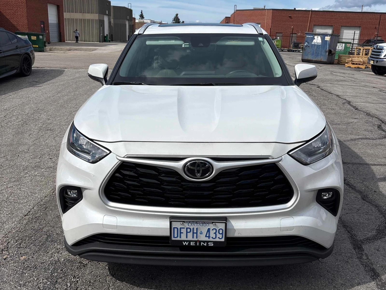 Toyota Highlander Hybrid XLE | CARFAX | БЕЗ ИНЦИДЕНТИ, снимка 2 - Автомобили и джипове - 55982805