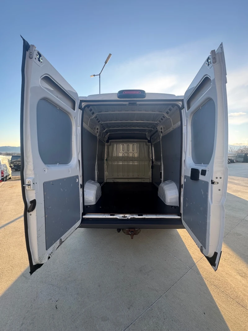 Fiat Ducato Немски!КАТО НОВ!ТОП!ТОП!ТОП!НАВИ!КЛИМАТР!, снимка 7 - Бусове и автобуси - 53077785