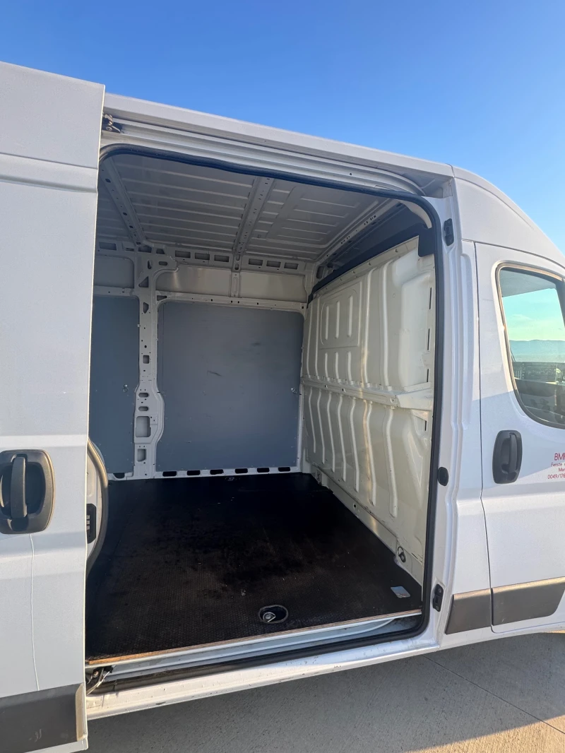 Fiat Ducato Немски!КАТО НОВ!ТОП!ТОП!ТОП!НАВИ!КЛИМАТР!, снимка 9 - Бусове и автобуси - 53077785