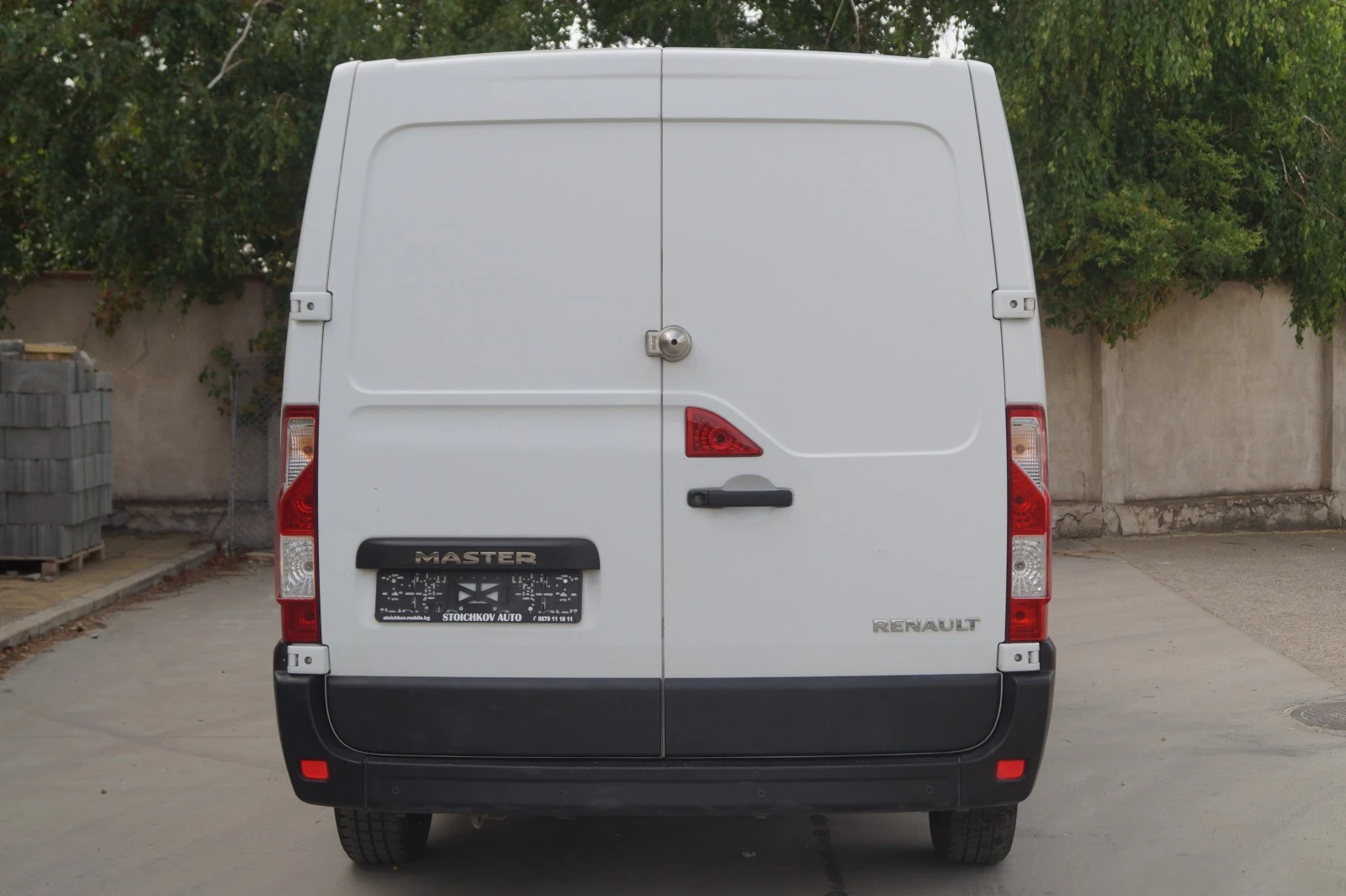 Renault Master 2.3d - изображение 6