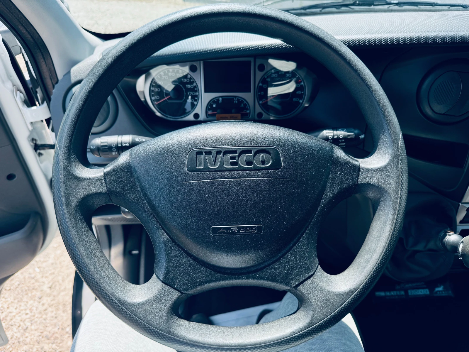 Iveco Daily  35S14 ХЛАДИЛЕН 12/220 V Внос от Швейцария  - изображение 9