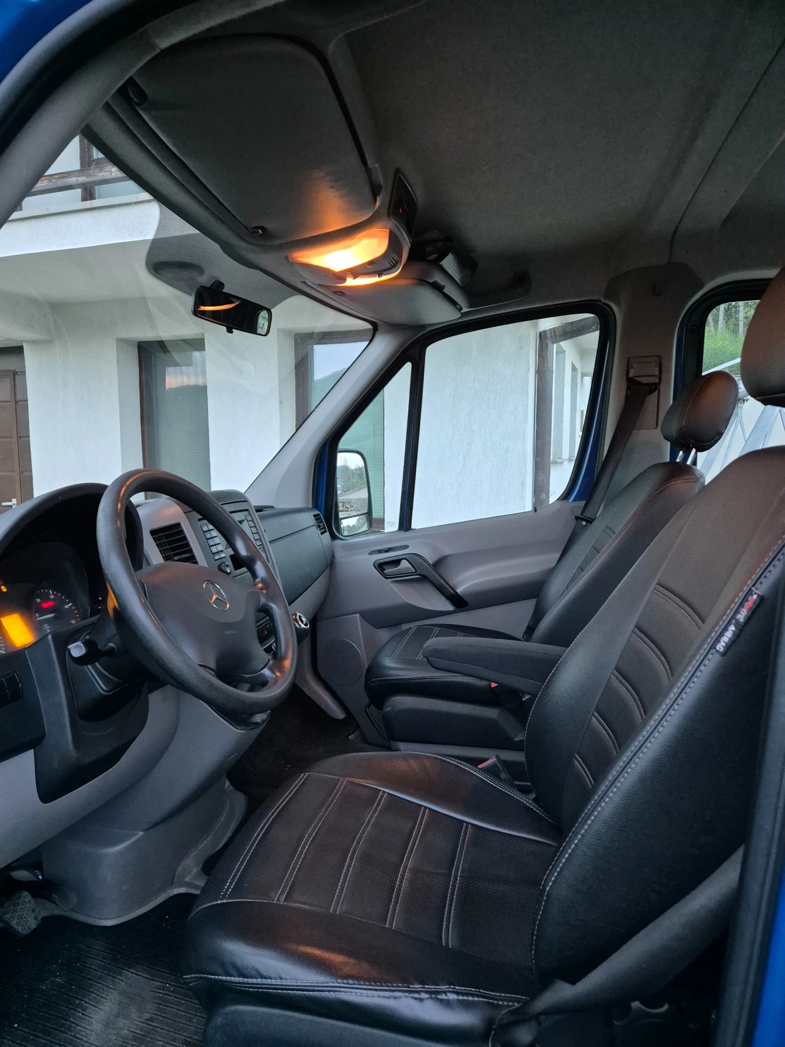 Mercedes-Benz Sprinter 2.2 CDI Дубъл кабина и кран - изображение 4