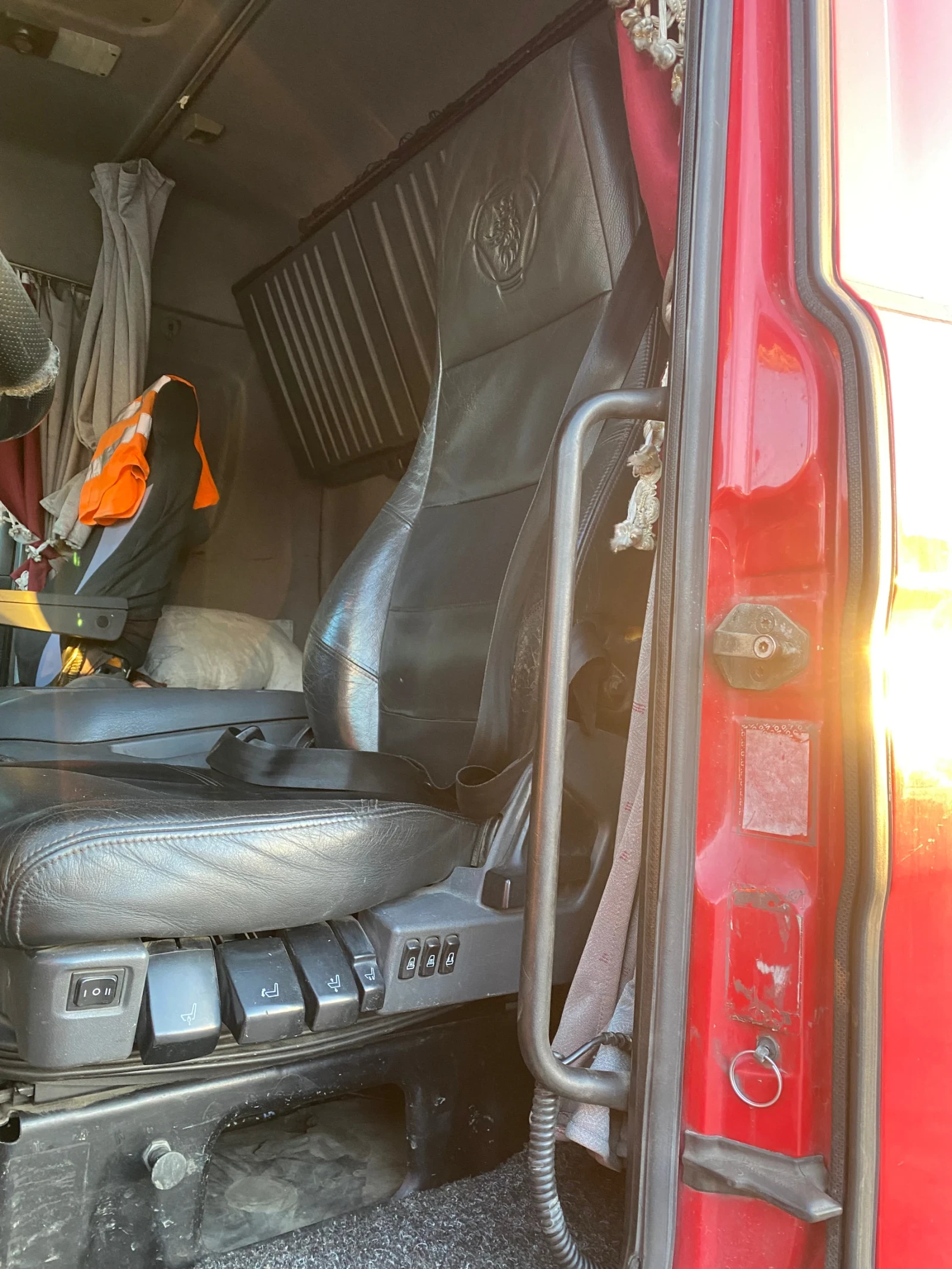 Scania R 124, снимка 7 - Камиони - 53930418