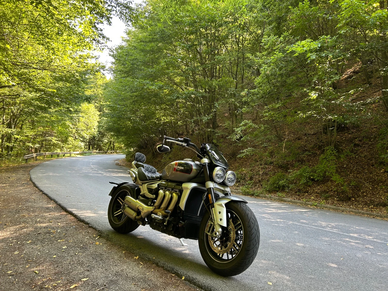Triumph Rocket 3 GT - изображение 2