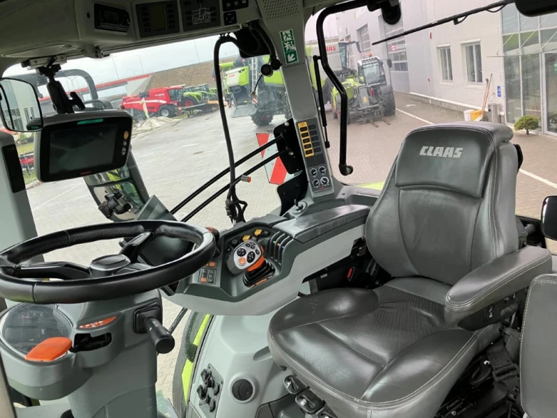 Трактор Claas AXION 870 САМО 900 ЧАСА ЛИЗИНГ, снимка 6 - Селскостопанска техника - 53500764