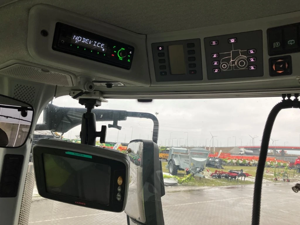 Трактор Claas AXION 870 САМО 900 ЧАСА ЛИЗИНГ - изображение 8