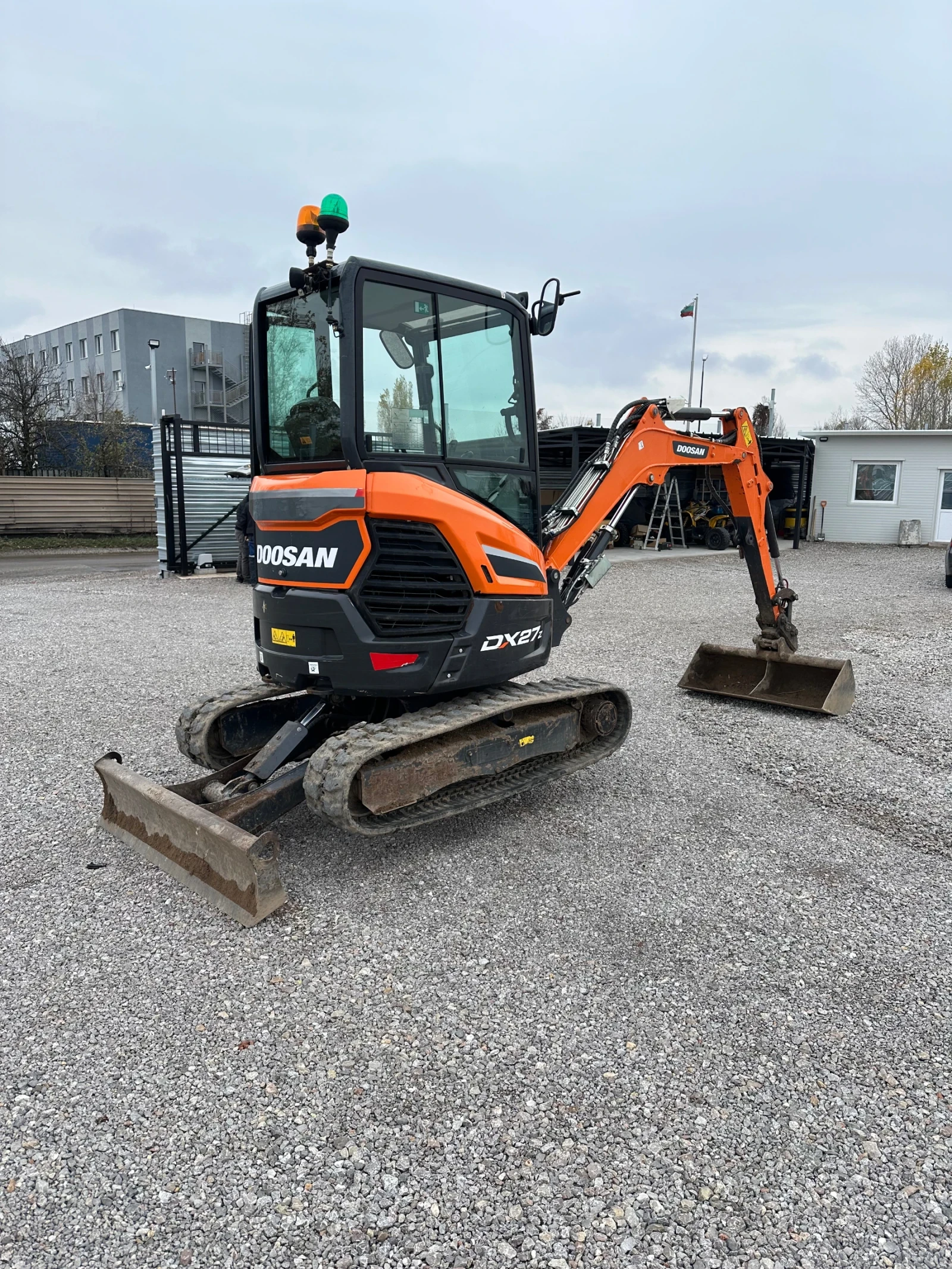 Багер Bobcat DOOSAN DX27Z - изображение 2