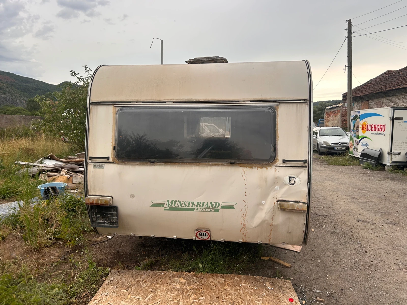 Каравана LMC Munsterland Luxus, снимка 2 - Каравани и кемпери - 55370798