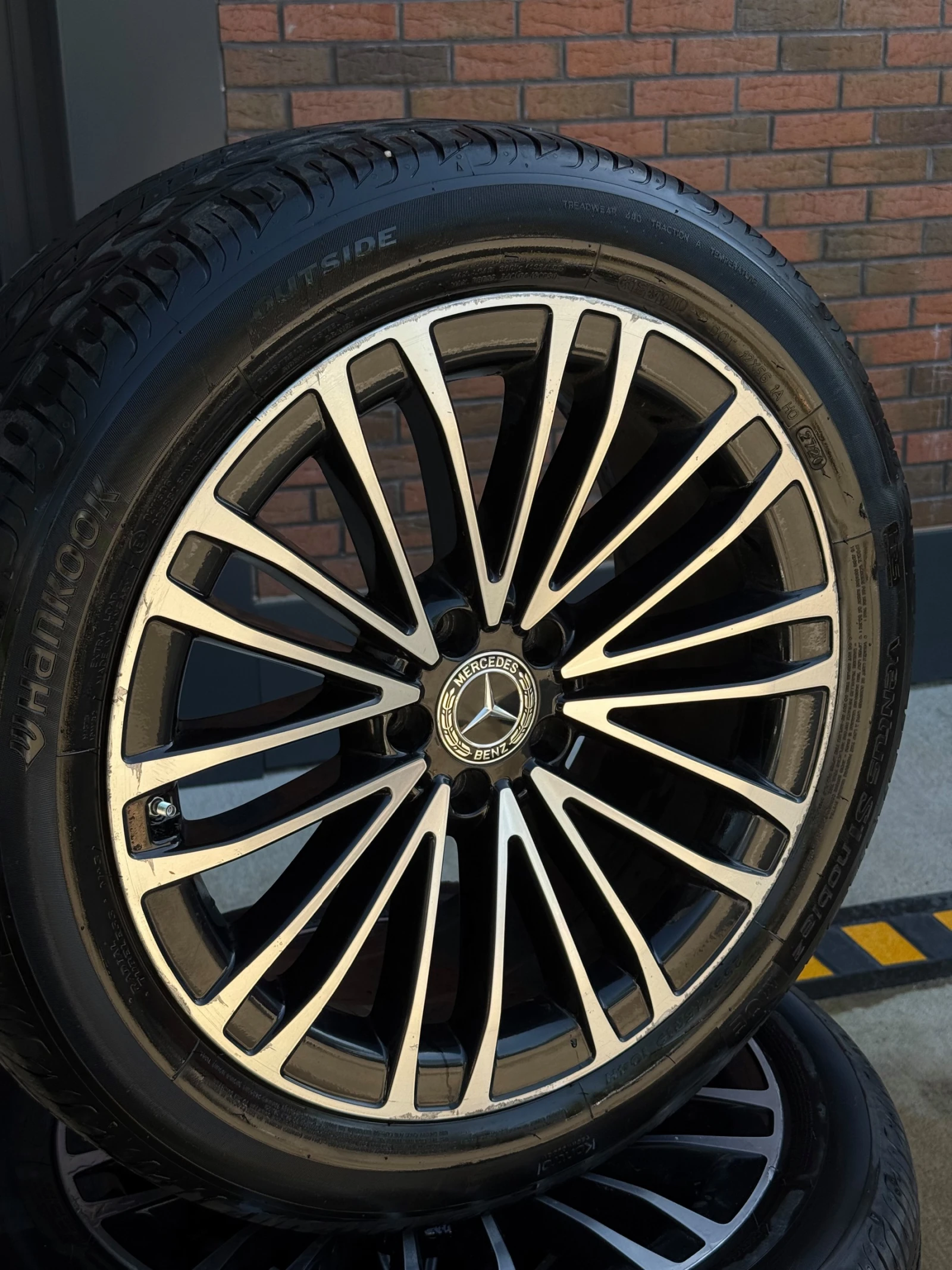 Гуми с джанти Hankook 255/45R19, снимка 2 - Гуми и джанти - 54686148