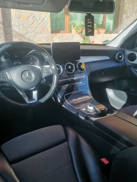 Mercedes-Benz C 220 Avantgarde, снимка 2