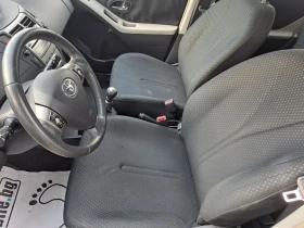 Toyota Yaris 1.3vvti-100k.c, снимка 12