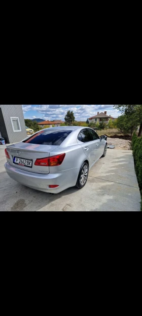 Lexus IS 220d | Mobile.bg    7