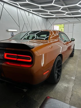 Dodge Challenger  6, 4 SRT | Mobile.bg    5