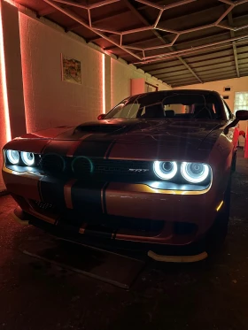 Dodge Challenger  6, 4 SRT | Mobile.bg    13