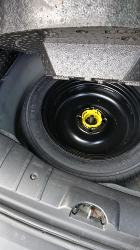 Peugeot 207 1.6HDI 90кс - 2400 € / 4693.99 лв. - 64038761 17