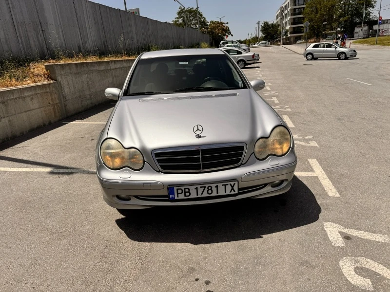 Mercedes-Benz C 180 C180, снимка 6 - Автомобили и джипове - 47360541